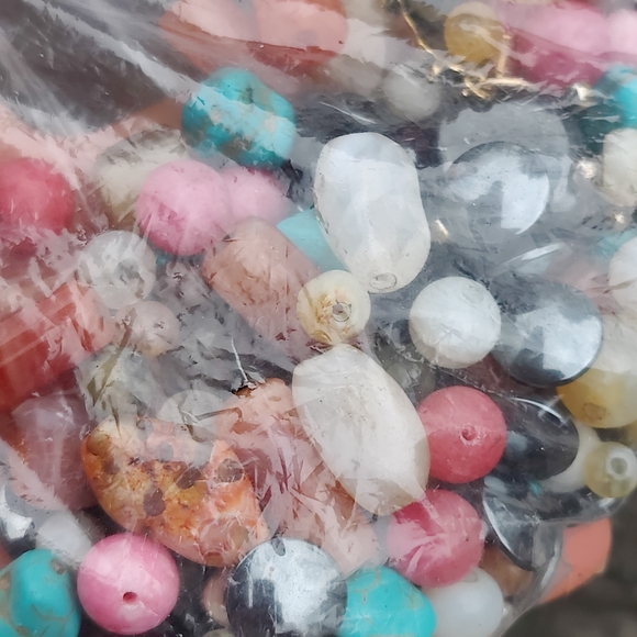 Assorted Stone Bead Collection for Jewelry Making - Picture 5 of 7